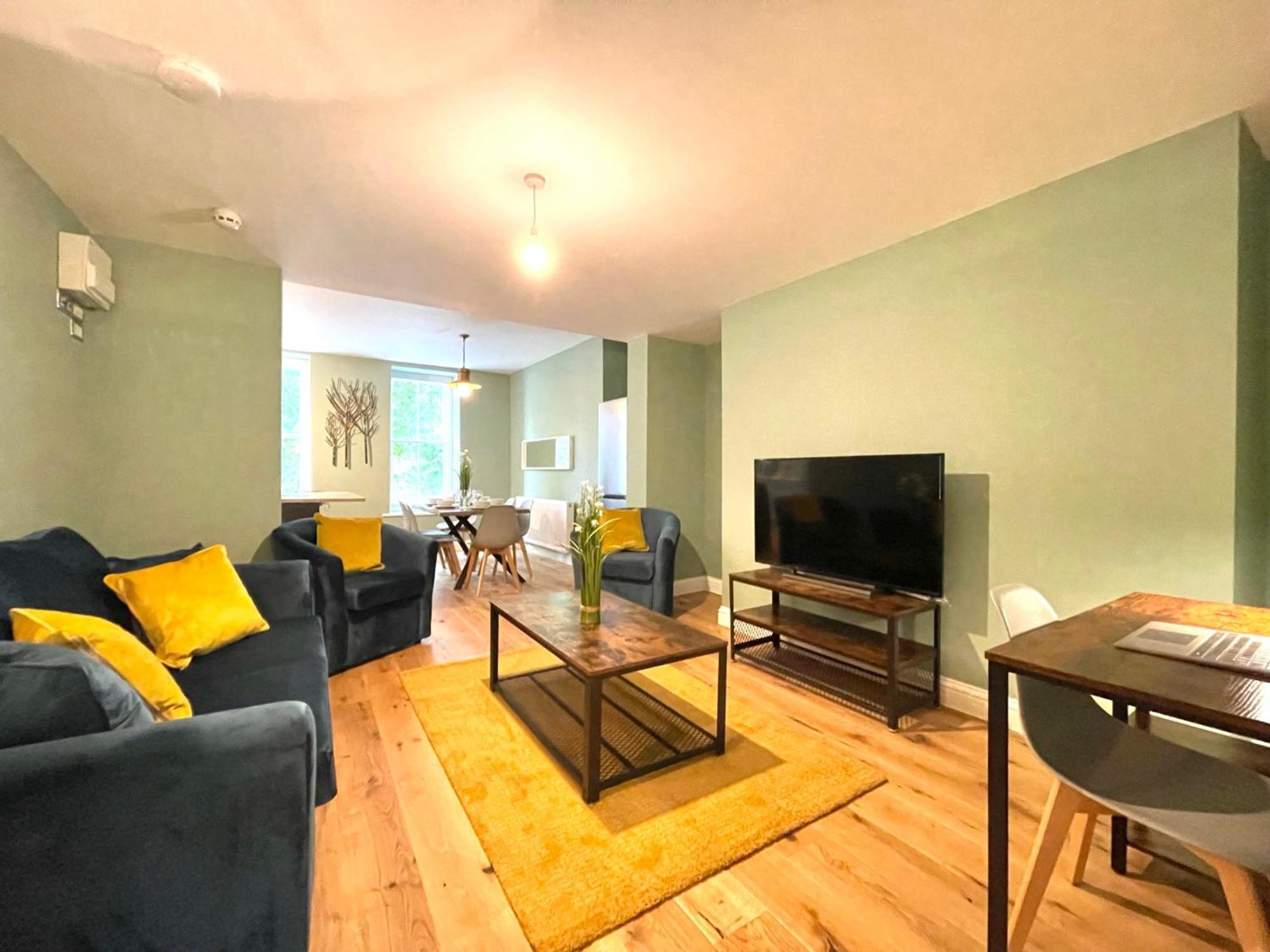 2 Bedroom Stopoverz Appartamento