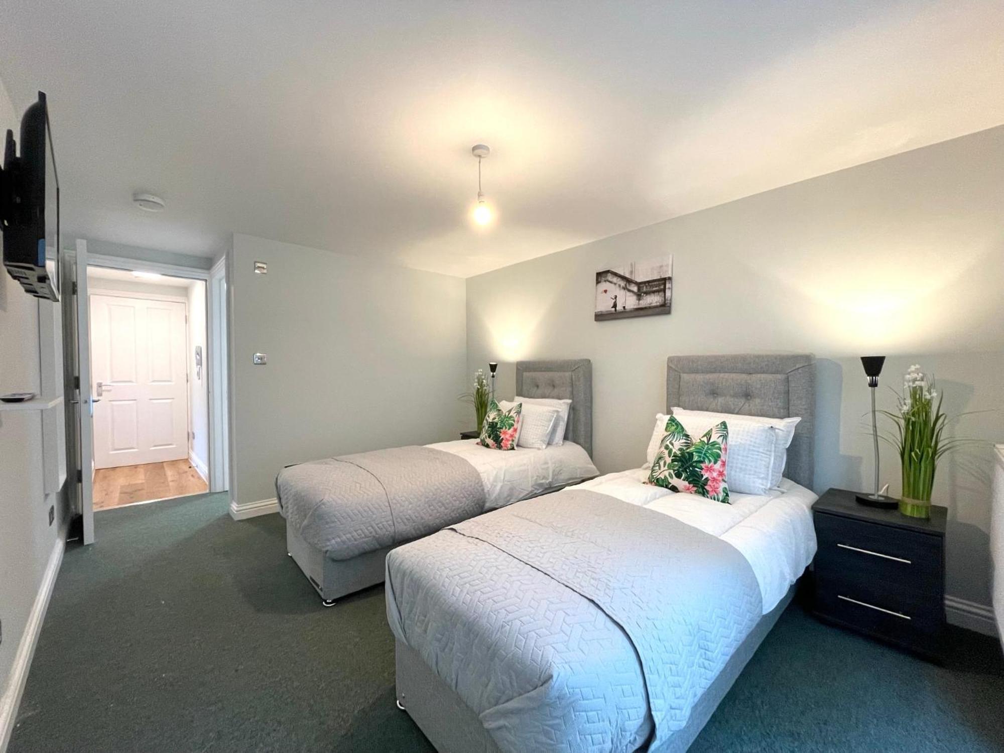 2 Bedroom Stopoverz Appartamento Bristol