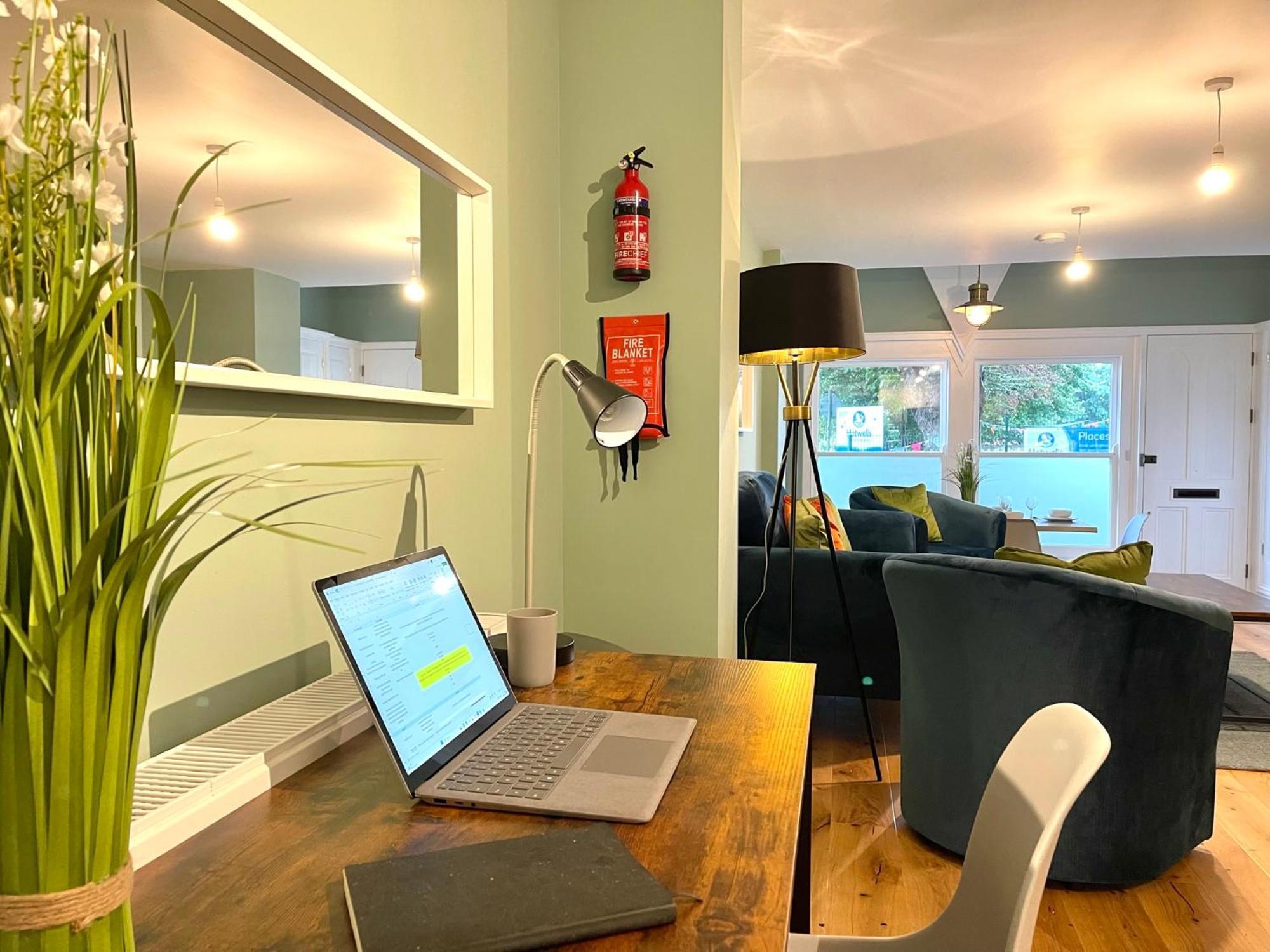 2 Bedroom Stopoverz Appartamento Bristol